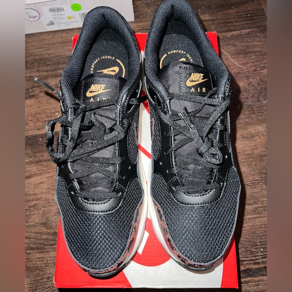 Nike Women’s Cheetah Air Max - Picture 5 of 5